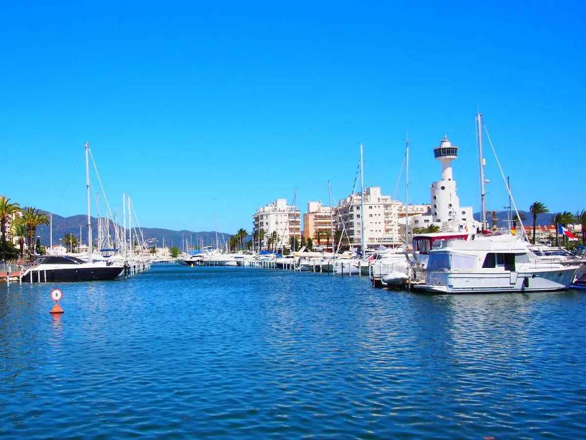 Apartment Bahia-10 By Interhome Empuriabrava